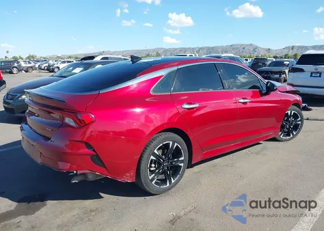 2021 Kia K5 Gt-Line z USA, uszkodzony, nr VIN 5XXG64J20MG038210